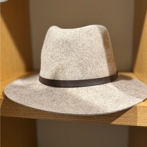 Rag and Bone Women’s floppy brim fedora size Large